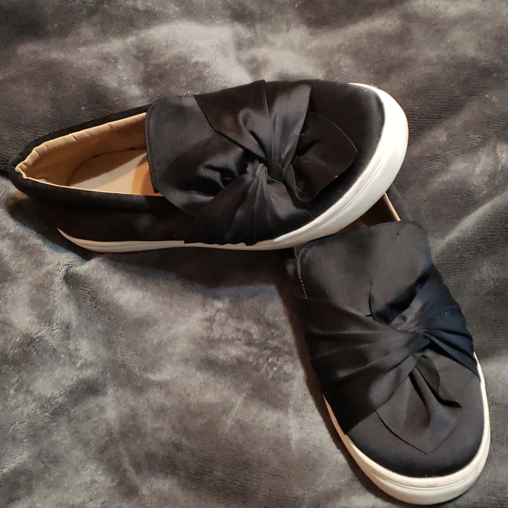 Black slip on Torrid shoes